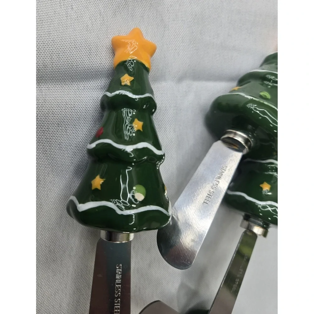Christmas Tree Ceramic Handle STAINLESS STEEL Cheese Spreaders 4pc Set